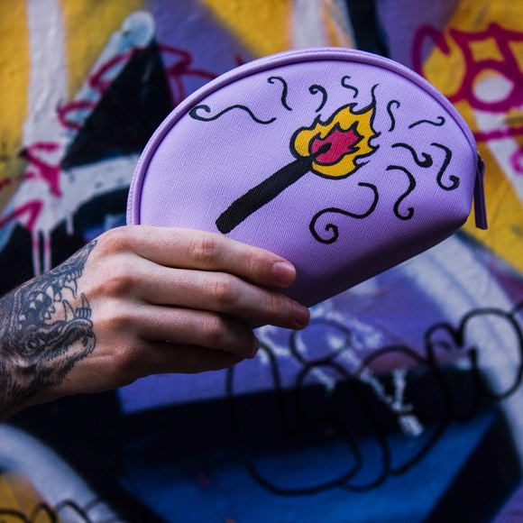 Hot n’ Spicy Mini Bag - Picture 2 of 2